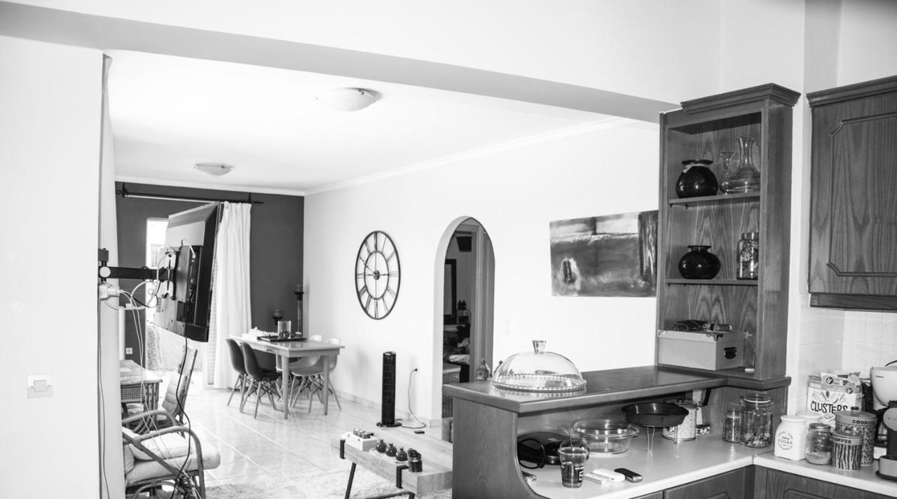 Thalassa Seaside Apartment La Canea Exterior foto